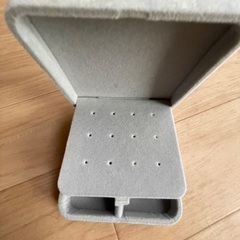 アクセサリー入れの画像