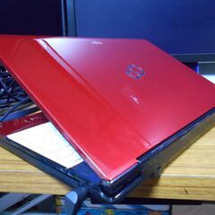 ノートパソコン 富士通 LIFEBOOK  Windows11 24H2 CPU i7-2630QM メモリ8GB SSD256GB Office2021 Blu-rayの画像