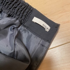 RESEXXY リゼクシー　パンツ　美品　グレー系の画像
