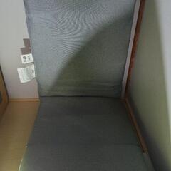 折りたたみ 座椅子 灰色