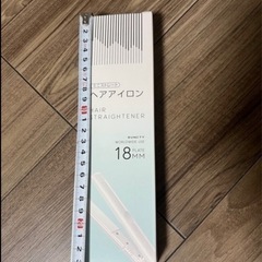 新品 ミニヘアアイロン ホワイトの画像