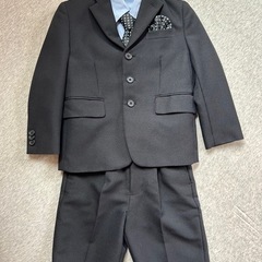 110  男の子　スーツ