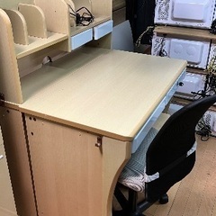 勉強机セットの画像