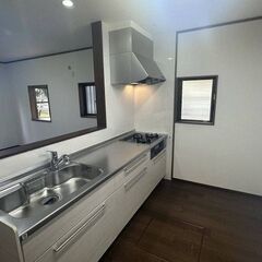 🏡リフォーム済　駐車場2台可能　瑕疵保険付き　3LDK再生戸建て住宅　西区野方🏡 − 福岡県