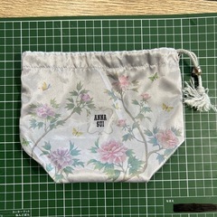 ANNA SUI 巾着袋　ポーチ