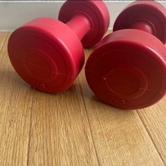 カラーダンベル1kg×2、エアなわとびの画像