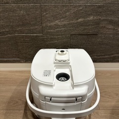 TOSHIBA(東芝) 炊飯器 5.5合 RC-10HR(W) ホワイトの画像