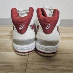 アシックス　バッシュの画像