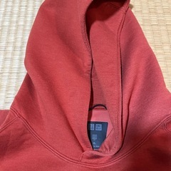 UNIQLO ユニクロ　パーカーXLの画像