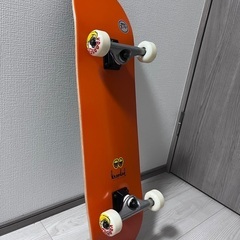 スケートボード(新品、ケース付き）の画像