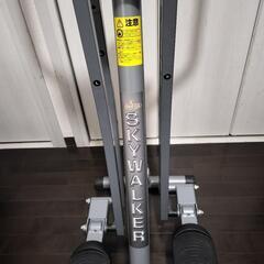 【美品】鉄人倶楽部 スカイウォーカー
【美品】鉄人倶楽部 スカイウォーカー小さいキスは有るかもしりませんが、サビはなく、綺麗の方だと思いますが、中古品ですので神経質の方は取引を控えさせてください。。の画像