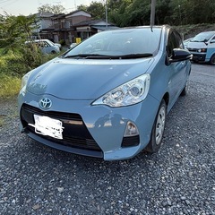 トヨタ アクア　S 平成26年　88000km 令和8年8月まで