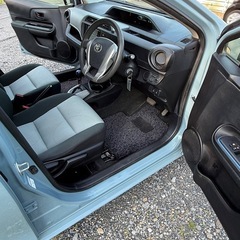 トヨタ アクア　S 平成26年　88000km 令和8年8月までの画像