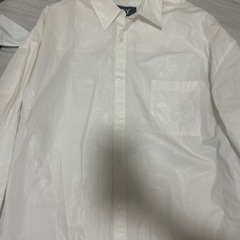 O Yシャツ値下げしました。夜限定ですの画像