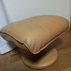スツール　ベージュ　革製