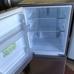 NO B266  ★格安特価★福岡市内配送設置無料★SJ-D14E-N 冷蔵庫 ブロンズ系 [137L /2ドア /右開き/左開き付け替えタイプ] 2019年の画像