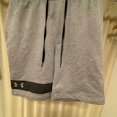 UNDER ARMOURハーフパンツ