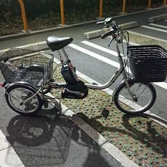 Panasonic 電動アシスト三輪自転車　ビビライフ