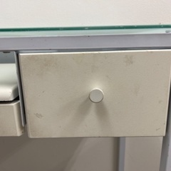 【あげます！】パソコンデスク　ネイルデスクの画像