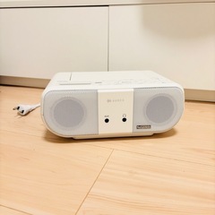 【未使用品】東芝　CDラジオ　箱汚れ、キズ有り 東芝 - 昭和レトロ TOSHIBA オーディオ ジャンク品扱 CDラジカセ