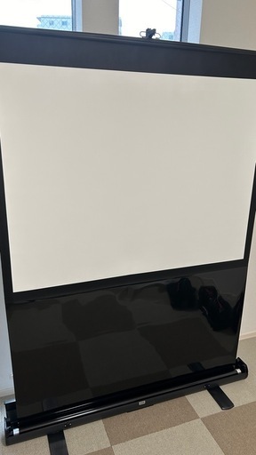 プロジェクター　スクリーン　60インチ