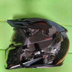 MTヘルメットの画像