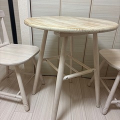 【値下げ中】8月中のみ　ニトリ　カフェテーブルの画像