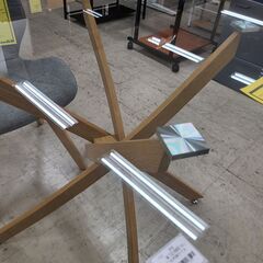 J9699　　ガラス円形テーブル　クリーニング済み【リユースのサカイ柏店】の画像