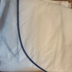 不織布　衣料カバー　複数枚の画像