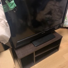TOSHIBA　32型のテレビ
