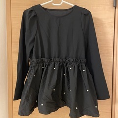 パール付きブラウス