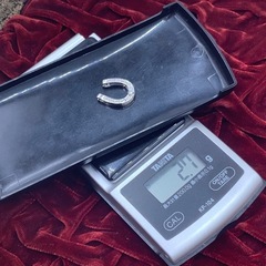 K18WG ホースシュー　馬蹄ペンダント　2.7g 0.22ct 0.06ctの画像