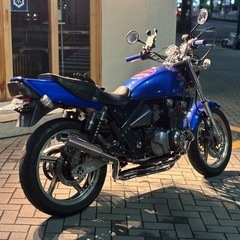 ゼファー400 沖縄県に船で送れます