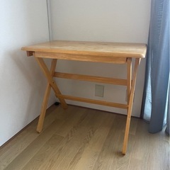 木の机