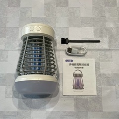 電撃殺虫器 捕虫器 蚊取り器 電気 虫除け コバエ 吊り下げ 据え置き ホワイトの画像