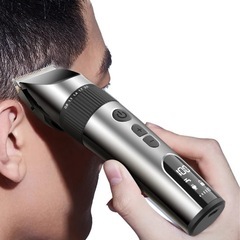 ❤️新品❤️電動バリカン ヘアカッター メンズ用 LED防水 ア...