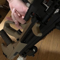 【値下げ】
東京マルイ ハイサイクルカスタム電動ガン ステアーHC タンカラー ニッケルフルセット (本体＋バッテリー＋充電器)  の画像