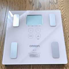 オムロン 体重体組成計の画像
