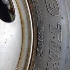 エルフ用　205/70R16　スタッドレスタイヤ　ホィール付き　　TOYO TIRES DELVEX　2023年製　６本セットの画像