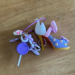 ディズニー　キーホルダー　デイジーの画像