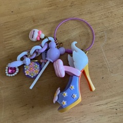 ディズニー　キーホルダー　デイジー