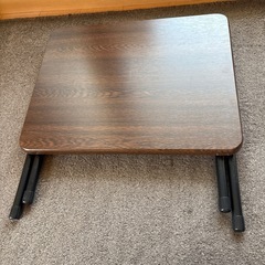 木製折りたたみ式テーブルブラウン