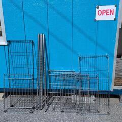 メタルラックの棚や支柱バラ売り　各500円