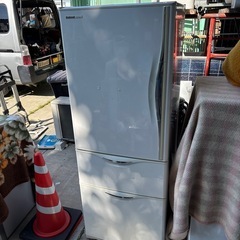 冷凍冷蔵庫　323Ｌ