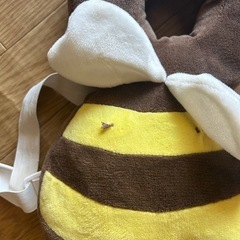 転倒防止リュック　みつばちの画像