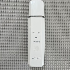 美顔器　毛穴ケア　ウォーターピーリング