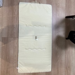 ベビー布団　ディモワ 10mois　お昼寝マット　ねっくるりんの画像