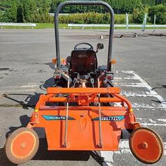 クボタ　トラクターの画像