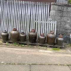 壺　たくさん　水瓶