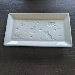 カルディ 猫の日プレートの画像